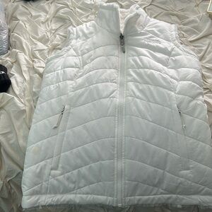 Women’s north face fur lined puffer vest